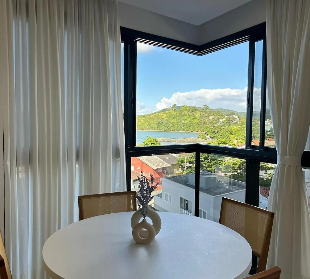 Apartamento Novo Frente Mar Porto Belo 0*,  Brasile